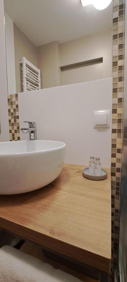 Falcon Apartment Center 3 Krolewska Warszawa Eksteriør bilde